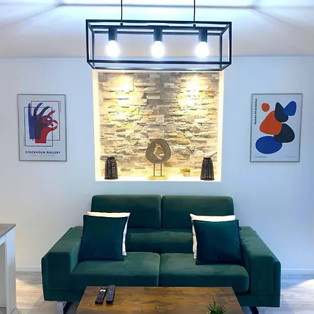 Le 77 De Satie Apartment *