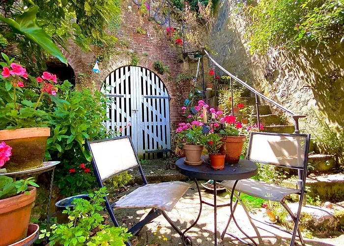 Le 77 De Satie Honfleur